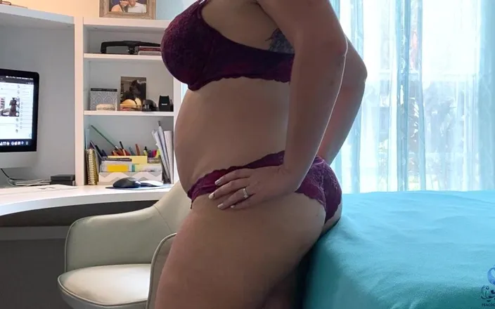 Andi Peacock: Thick Girl Thursday