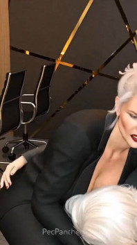 Boss Babes 02