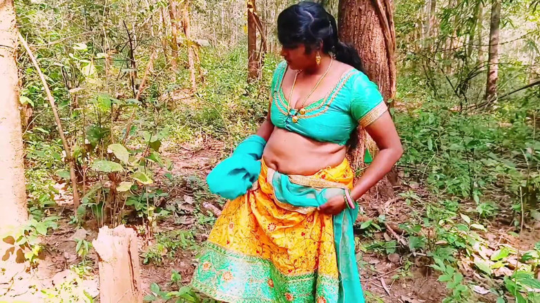 Telugu honey lips: Outdoor Forest Sex. Desi Bhabi Fucking Husband's Small Big Dick....