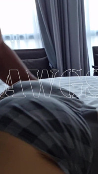 T # 3 - Deusa asiática fode em shorts boxer
