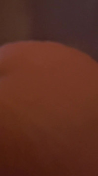 Buzzes Close up Pre-cum