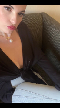How Do I Look?