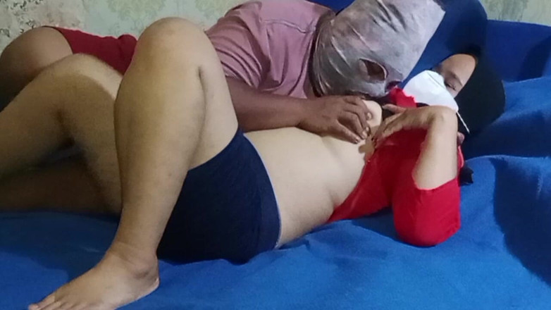 Babang endut: 友達の奥さんのマンコがムラムラすぎて潮吹きしちゃいました