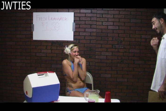 JW Ties Bondage And Fetish: Limonádová daň?