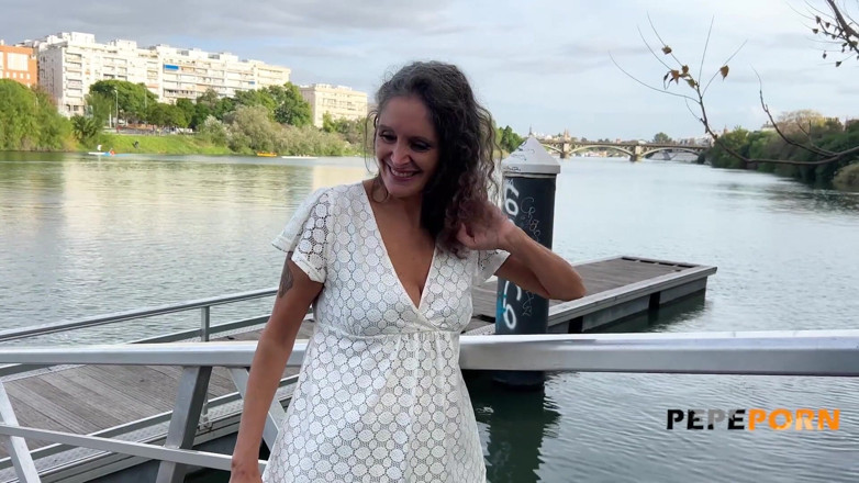 PepePorn: Насолоджуйтесь 40-річним Хаві, який дуже дивний