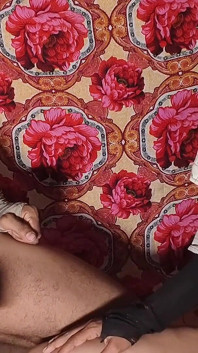 Desi Bhabhi Ne Mere Lund Ko Chus Chus Kr Pani Nikal Diya