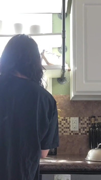 Cum and clean the kitchen with me