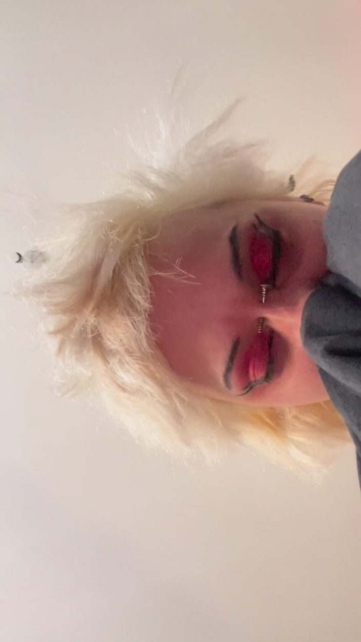Glitterqueen1999: Mp4 จมูกดูดควย,, เฟติชเสียวๆ