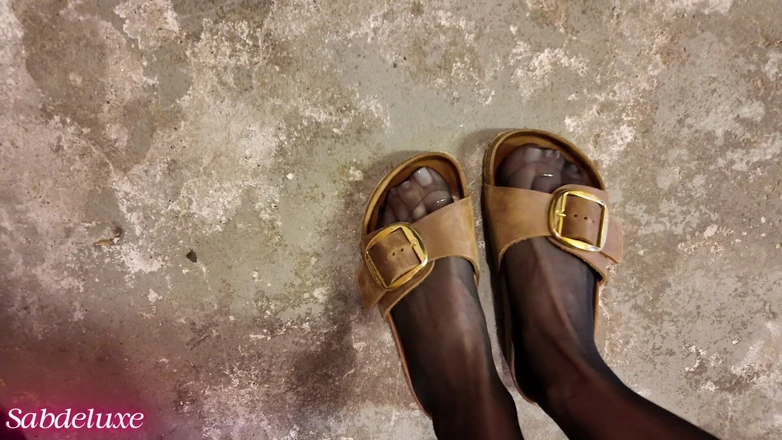 Sabdeluxe: Nylon Cardboard Crush