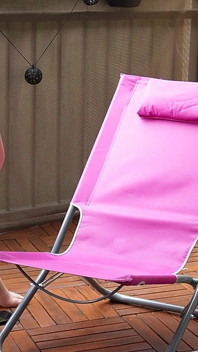 Lécher Les Pieds Et Sucer Des Œufs Sur Le Balcon