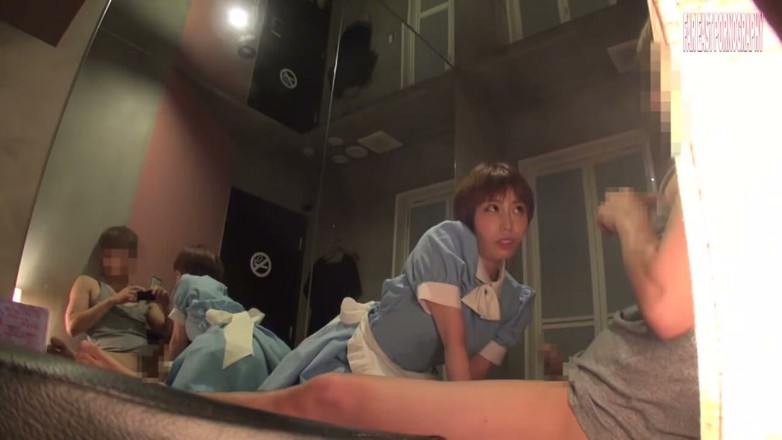 Far East pornography: 깊고 강렬한 질싸를 나누는 관능적인 미녀 -2부