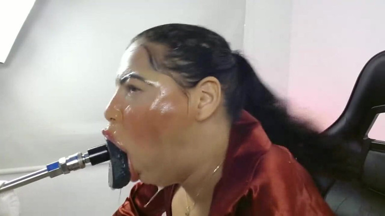 anabel693: Deepthroat tegar