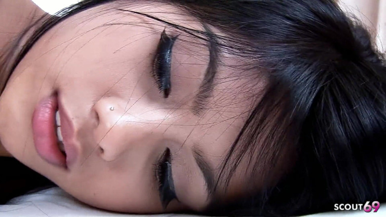 Full porn collection: Thai Teen Palite Fucked in Hotel Interracial by Big White...