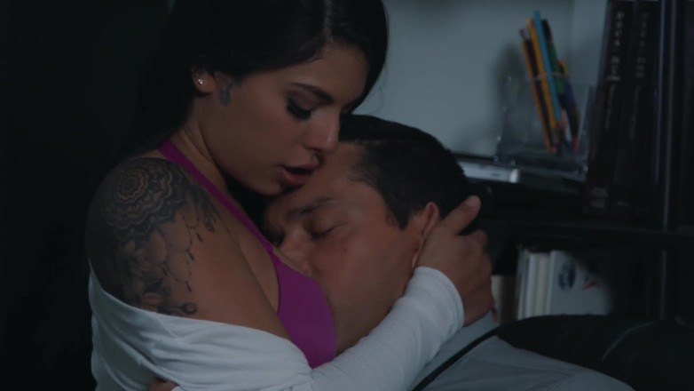 Family Sinners: Enteadas cena 1 ela quer o pau do padrasto