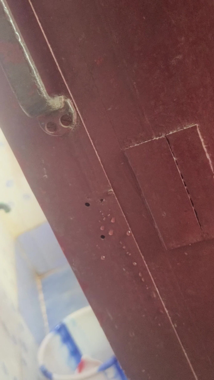 VillageBlackfairy: Ev sahibi evli kadın banyo yapıyor