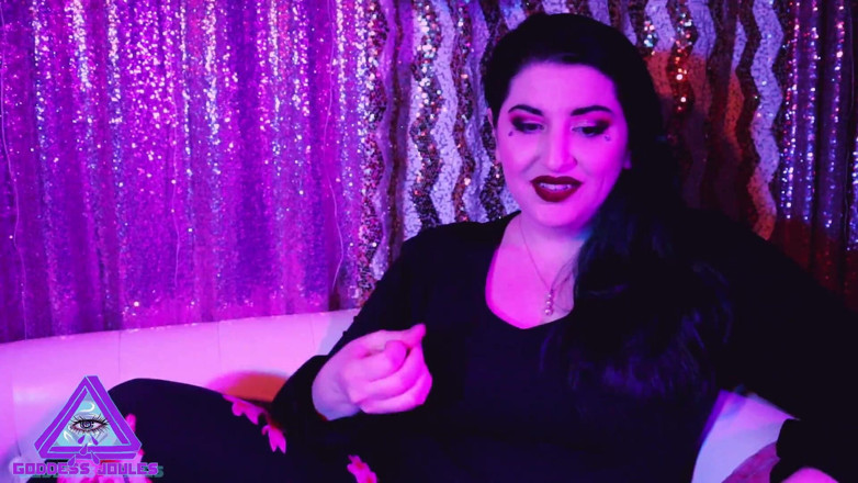 goddessjoules: Leck dein sperma vom boden