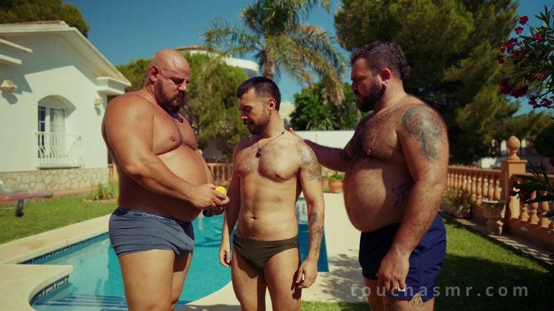 ScruffyStocky: Poolside Cream Rubdown: Four Hands Slick up a Needy Sub,...