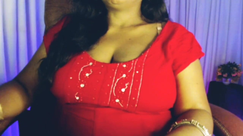 HotGirl21: Pizdă mare păroasă