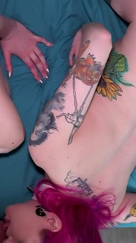 Trojka s Celestina Blooms a Seth Brogan