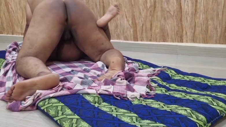 Kanna: Desi Bhabhi Getting Fucked with Stranger