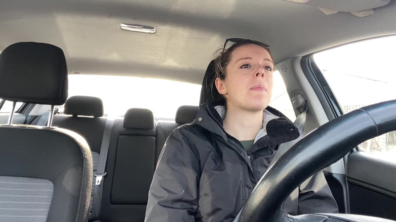 Nadia Foxx: Mając orgazmy w drive thru i w centrum handlowym!
