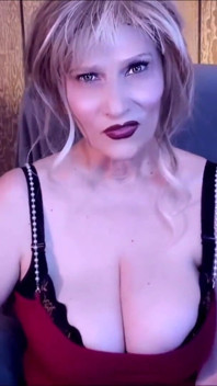 Youlovetofeelweakmistresschadford-1