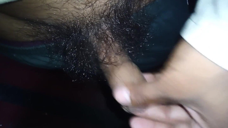 Om Kumar: Bhabhi Sexy India Vlogs