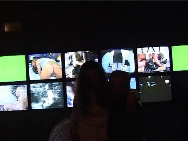 Lucky Cooch: Milfka miluje zavěšení bondage a hračky