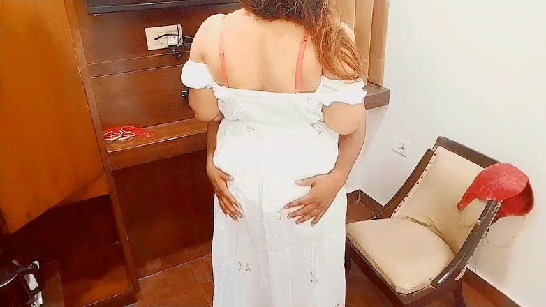 Preetipankaj115: 내 이복 누이 따먹기 그녀의 신음소리는 존나 크고 에로틱하다