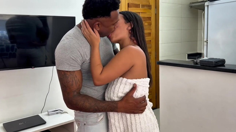 Bruna Paz: Mein bett hat vom sex getrennt