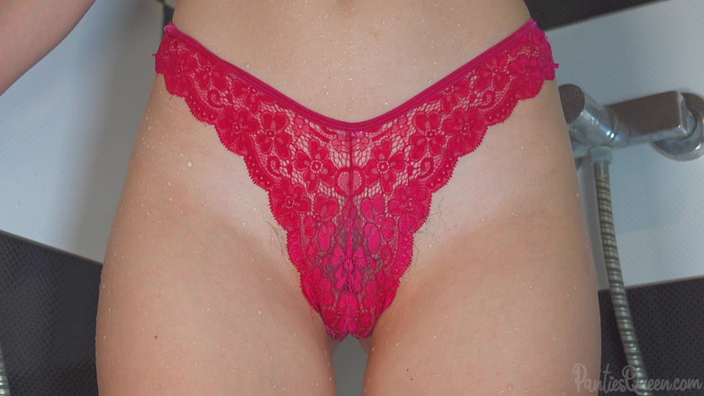 PantiesQueen: Une culotte sèche vs mouillée essaye le transport