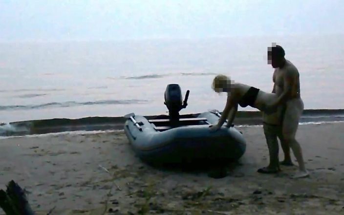 RS couple: 島での夜のファック