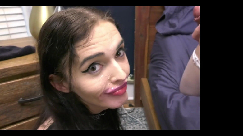 Tia Tizzianni Productions: 스미스 씨를 위한 벨라 준비 - 스미스 씨가 사정하고 가지고 놀 수 있도록 섹시한 옷을 입은 벨라. 그녀는 이 Ns를 만들었어