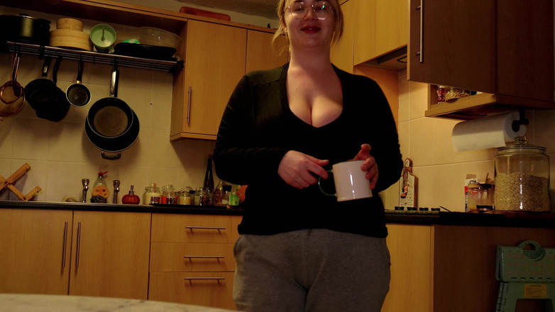 JessieHH: F.r.i.e.n.d.s - tittyfuck edition 4k