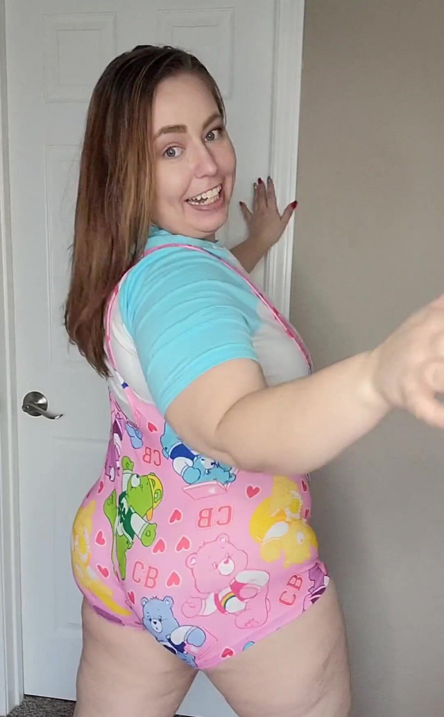 Enjoy New Video of My Ass (Kinky Katie)
