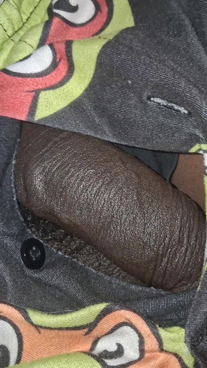 Chocolate Meat Stick: Просто маленький великий член дражнить
