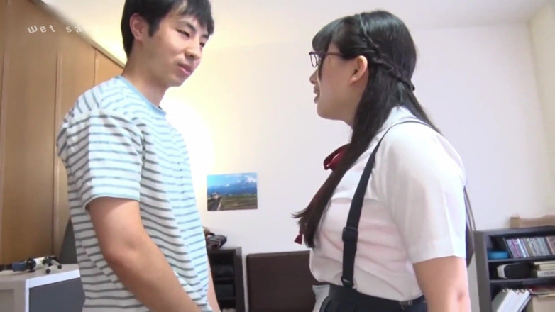JAV Cosplay: Sletterige Aziatische pijpbeurt 5