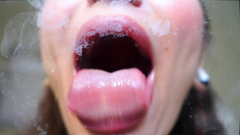 Rarible Diamond: French Kiss passionné
