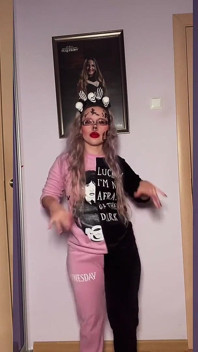 Non sei un uomo - Sei la mia schiava femminuccia!