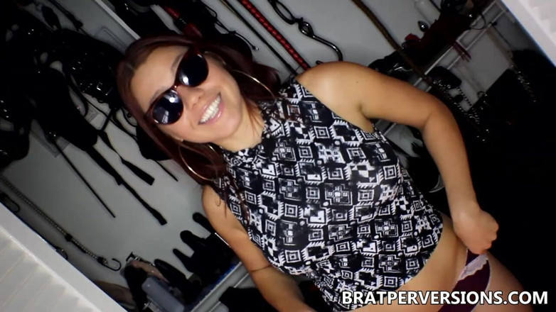 Brat Perversions: Boobs tease: cash games