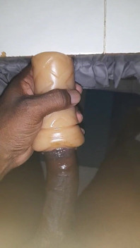 Masturbare S7 E6