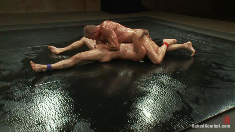 Naked Kombat: Tyler Saint vs Alessio Romero, o óleo