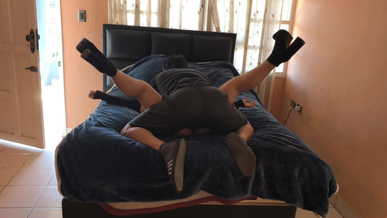 Moo DBOXXX: I Convinced My Mature Friend From the Gym Again to...