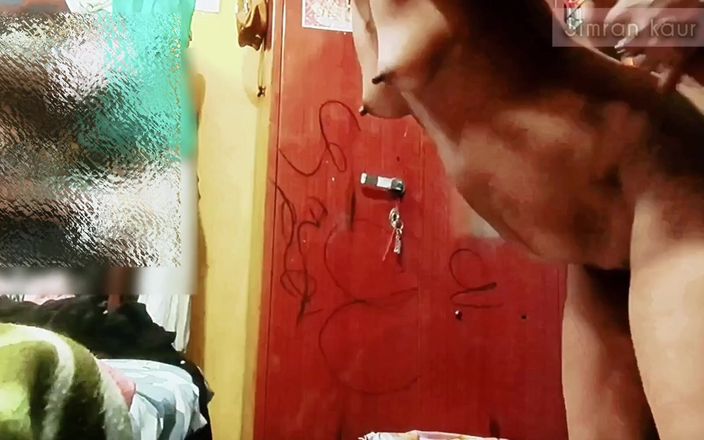 Simran Kaur: Simran disumbat dengan zakar desi tebal