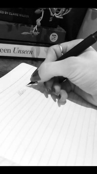 Quay phim nội dung tùy chỉnh có thể là một doanh nghiệp lộn xộn