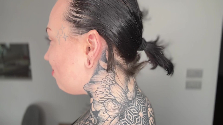 Miss Valentina: Spitse ooraanbidding