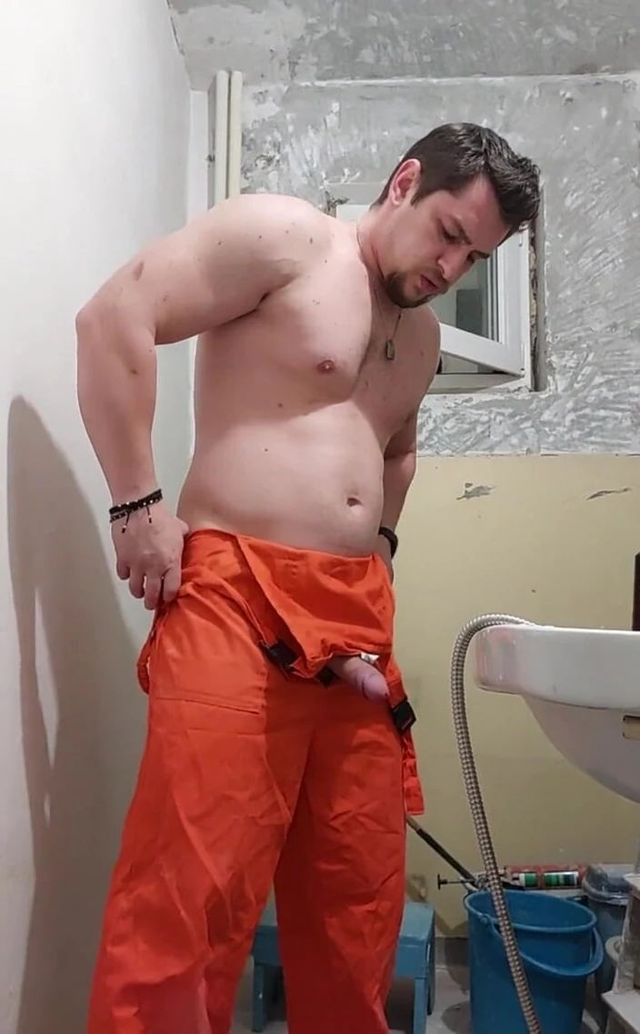 Michael Ragnar: Renovating Never Been Easy...i Got Tired of Cleaning the Walls...