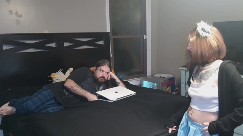 Haven Moss: Cosplay Wife Caught Husband Playing Naughty Video Game