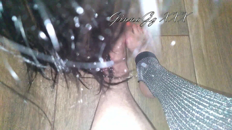 GinnaGg: Ginna Gg, MILF poilue, s'est branlée la chatte et a...