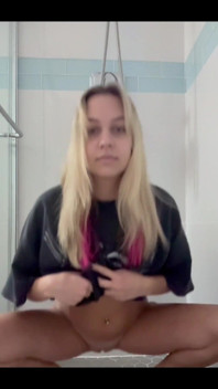 Squatting and Peeing in the Shower